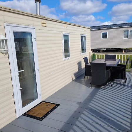 Living Easy Staycations At Tattershall Lakes Exterior photo
